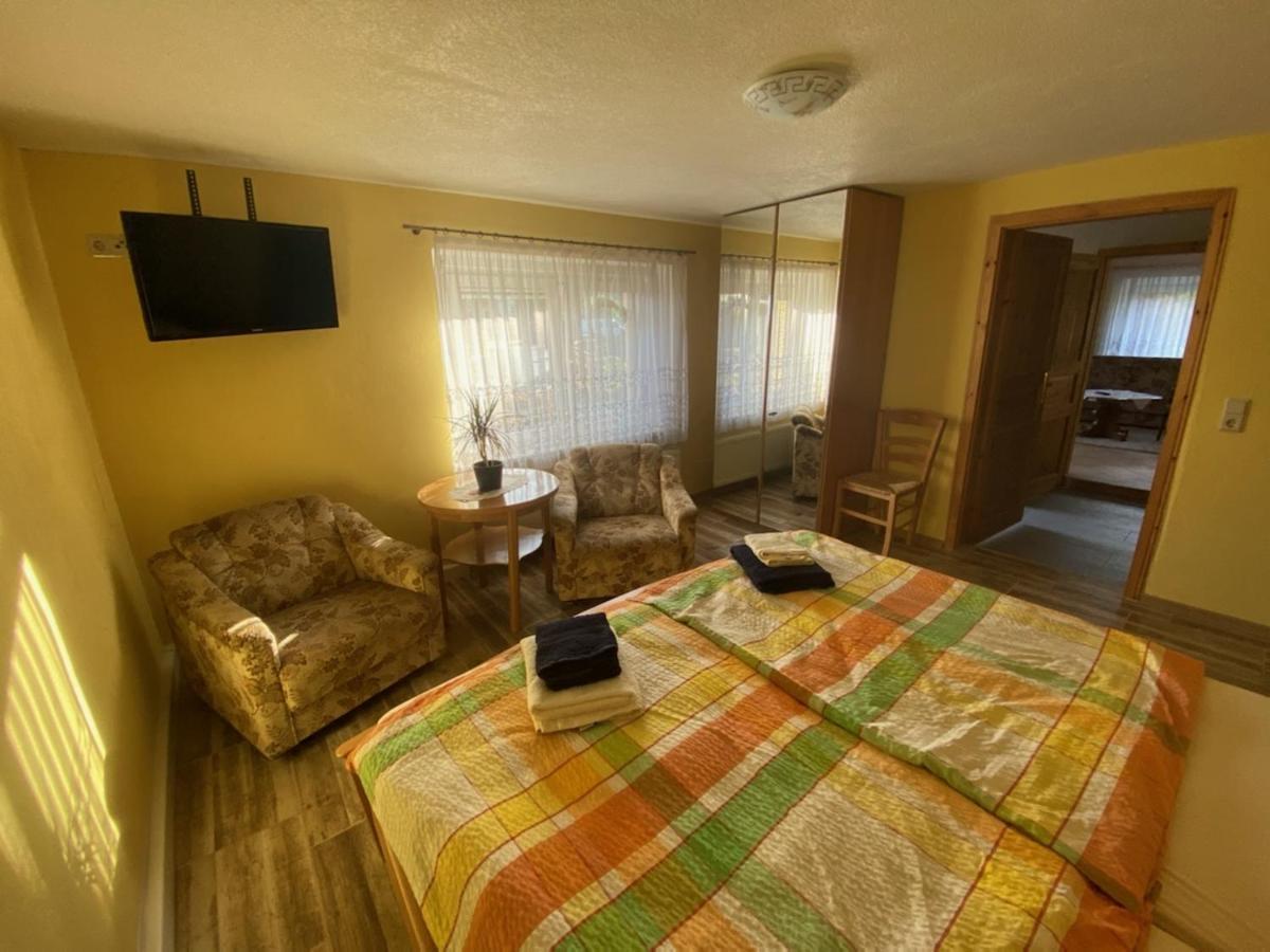 Ferienwohnung Lippmann Grosshartmannsdorf Εξωτερικό φωτογραφία